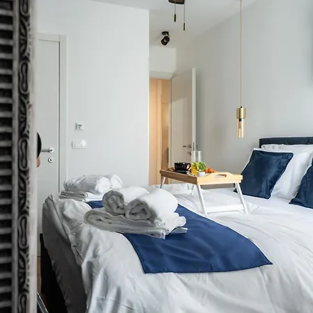 Ctrl Alt Retreat - 4 Star And Parking Apartman Split